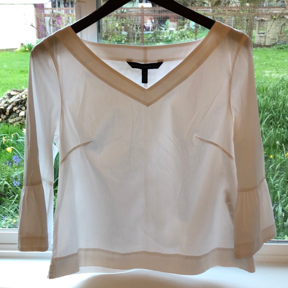 White House Black Market cotton blend white 3/4 sleeves with ruffle size…
